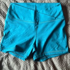 Fleo Shorts - V waistband